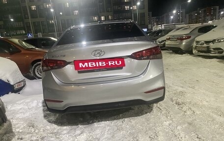 Hyundai Solaris II рестайлинг, 2017 год, 1 190 000 рублей, 2 фотография
