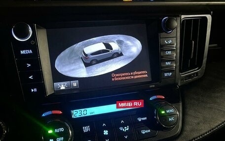 Toyota RAV4, 2017 год, 2 930 000 рублей, 20 фотография