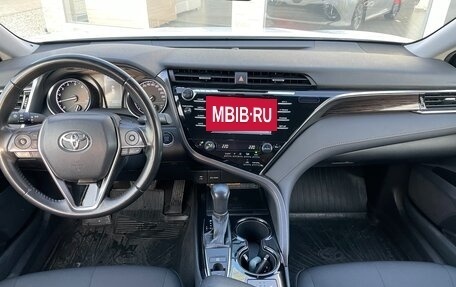 Toyota Camry, 2019 год, 2 948 000 рублей, 16 фотография