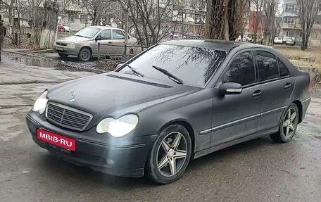 Mercedes-Benz C-Класс, 2000 год, 585 000 рублей, 3 фотография