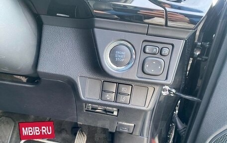 Toyota Corolla, 2019 год, 1 690 000 рублей, 23 фотография