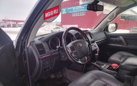 Toyota Land Cruiser 200, 2010 год, 2 950 000 рублей, 12 фотография