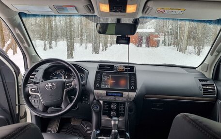 Toyota Land Cruiser Prado 150 рестайлинг 2, 2021 год, 7 300 000 рублей, 20 фотография