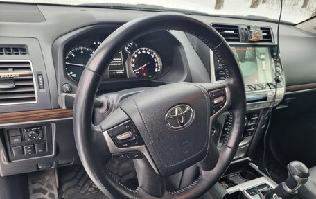 Toyota Land Cruiser Prado 150 рестайлинг 2, 2021 год, 7 300 000 рублей, 29 фотография