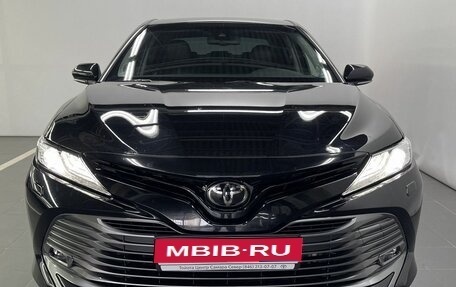 Toyota Camry, 2018 год, 3 230 000 рублей, 1 фотография