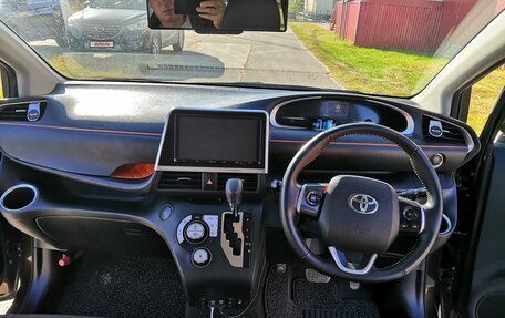Toyota Sienta II, 2019 год, 1 690 000 рублей, 9 фотография