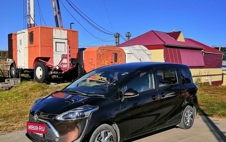 Toyota Sienta II, 2019 год, 1 690 000 рублей, 24 фотография