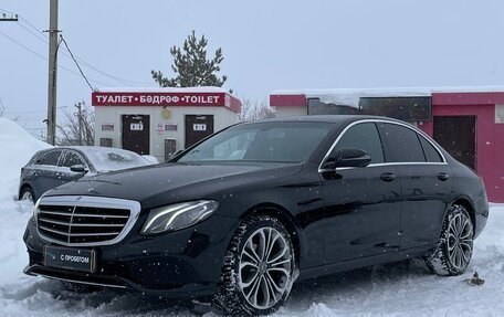 Mercedes-Benz E-Класс, 2018 год, 2 745 000 рублей, 3 фотография