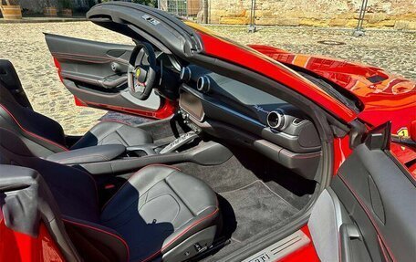 Ferrari Portofino, 2023 год, 36 900 000 рублей, 5 фотография