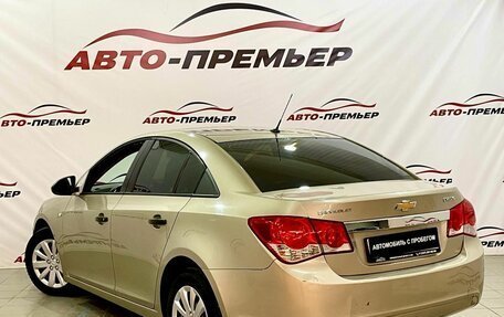 Chevrolet Cruze II, 2011 год, 685 000 рублей, 6 фотография