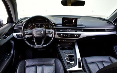 Audi A4, 2017 год, 2 650 000 рублей, 6 фотография