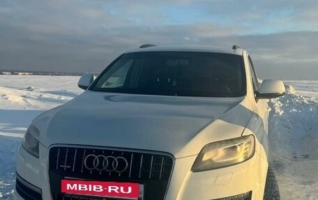 Audi Q7, 2013 год, 1 980 000 рублей, 10 фотография