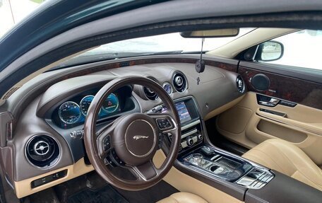 Jaguar XJ IV (X351), 2013 год, 2 870 000 рублей, 7 фотография