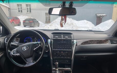 Toyota Camry, 2016 год, 2 550 000 рублей, 9 фотография