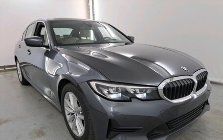 BMW 3 серия, 2020 год, 2 680 000 рублей, 2 фотография