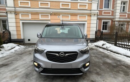 Opel Combo E, 2020 год, 2 146 000 рублей, 15 фотография
