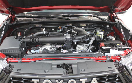 Toyota Hilux VIII, 2023 год, 7 700 000 рублей, 11 фотография