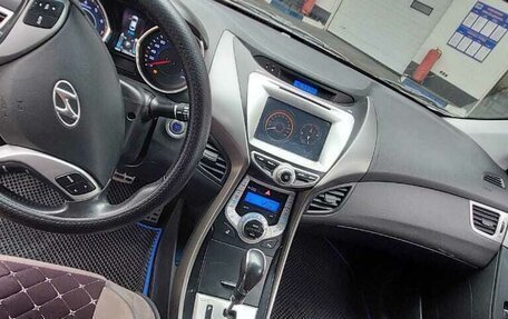 Hyundai Avante, 2011 год, 1 200 000 рублей, 6 фотография