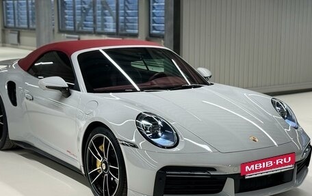 Porsche 911, 2022 год, 40 000 000 рублей, 8 фотография