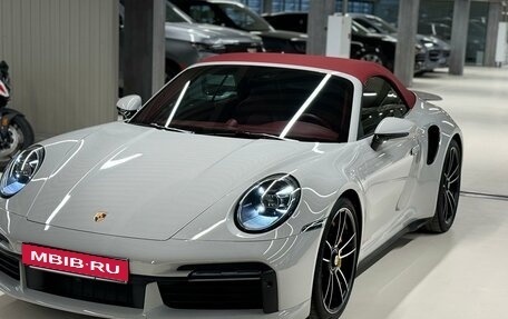 Porsche 911, 2022 год, 40 000 000 рублей, 9 фотография