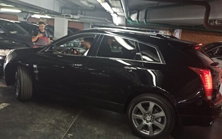 Cadillac SRX II рестайлинг, 2011 год, 1 400 000 рублей, 4 фотография