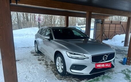 Volvo V60 II, 2019 год, 2 430 000 рублей, 13 фотография