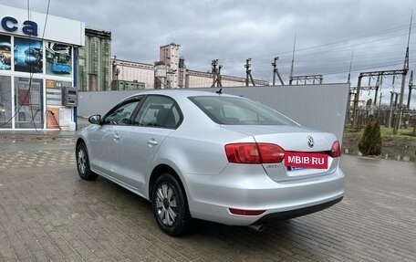 Volkswagen Jetta VI, 2012 год, 1 245 000 рублей, 6 фотография