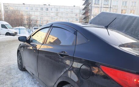 Hyundai Solaris II рестайлинг, 2013 год, 745 000 рублей, 8 фотография
