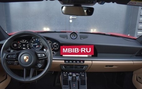 Porsche 911, 2019 год, 14 500 000 рублей, 17 фотография