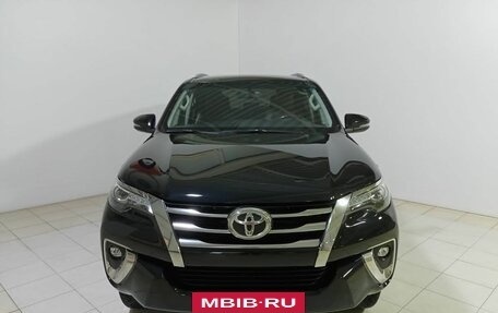 Toyota Fortuner II, 2019 год, 3 650 000 рублей, 2 фотография