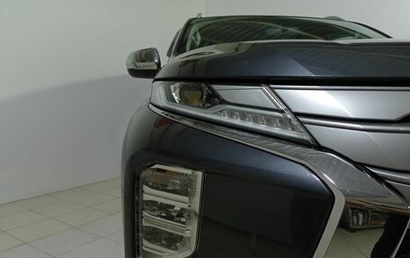 Mitsubishi Pajero Sport III рестайлинг, 2022 год, 4 490 000 рублей, 10 фотография