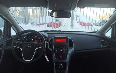 Opel Astra J, 2014 год, 949 000 рублей, 5 фотография