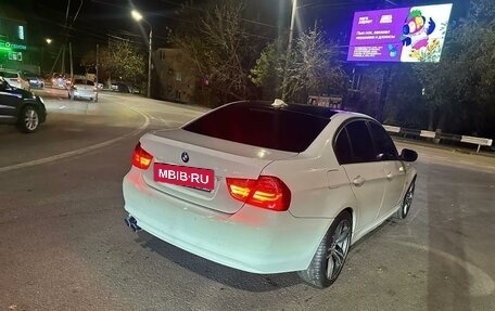 BMW 3 серия, 2011 год, 1 200 000 рублей, 2 фотография