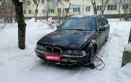 BMW 5 серия, 1998 год, 250 000 рублей, 1 фотография
