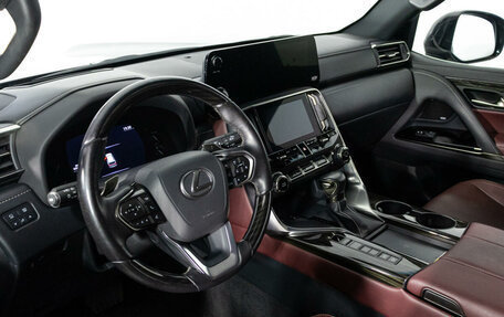 Lexus LX, 2022 год, 16 800 000 рублей, 11 фотография