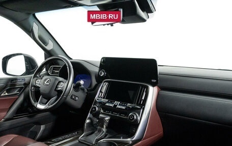 Lexus LX, 2022 год, 16 800 000 рублей, 9 фотография