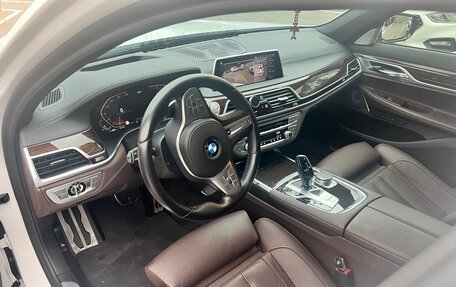 BMW 7 серия, 2020 год, 8 104 000 рублей, 6 фотография
