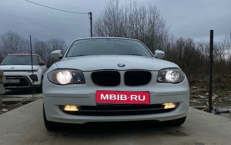 BMW 1 серия, 2011 год, 1 130 000 рублей, 9 фотография