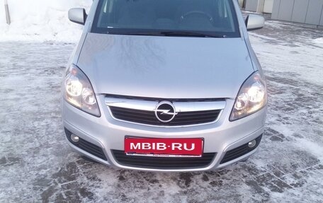 Opel Zafira B, 2012 год, 950 000 рублей, 6 фотография