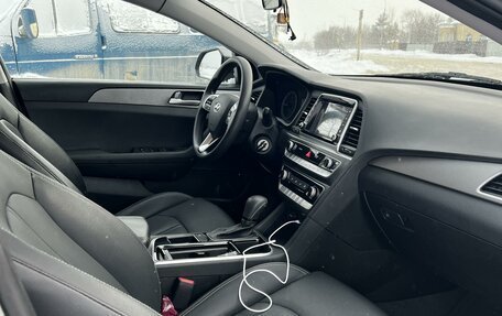 Hyundai Sonata VII, 2017 год, 2 250 000 рублей, 10 фотография