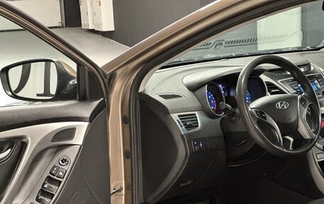 Hyundai Elantra V, 2015 год, 1 580 000 рублей, 24 фотография