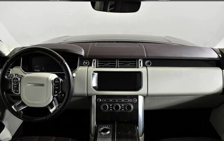 Land Rover Range Rover IV рестайлинг, 2017 год, 7 250 000 рублей, 11 фотография
