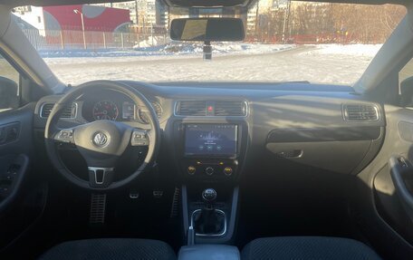 Volkswagen Jetta VI, 2013 год, 1 260 000 рублей, 13 фотография