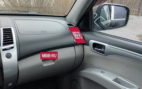 Mitsubishi Pajero Sport II рестайлинг, 2012 год, 1 800 000 рублей, 4 фотография