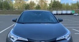 Toyota C-HR I рестайлинг, 2017 год, 2 250 000 рублей, 1 фотография