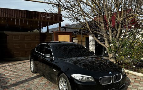 BMW 5 серия, 2012 год, 2 600 000 рублей, 4 фотография