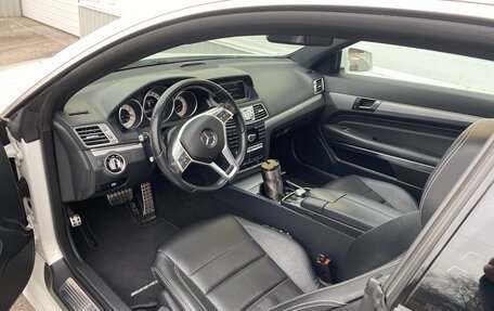 Mercedes-Benz E-Класс, 2014 год, 2 485 000 рублей, 15 фотография