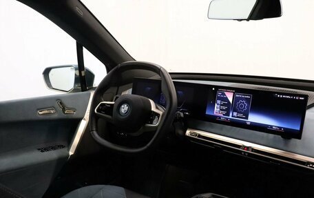 BMW iX, 2022 год, 7 990 000 рублей, 10 фотография