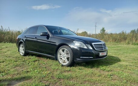 Mercedes-Benz E-Класс, 2012 год, 1 800 000 рублей, 5 фотография
