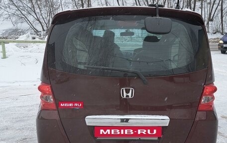 Honda Freed I, 2010 год, 1 050 000 рублей, 2 фотография